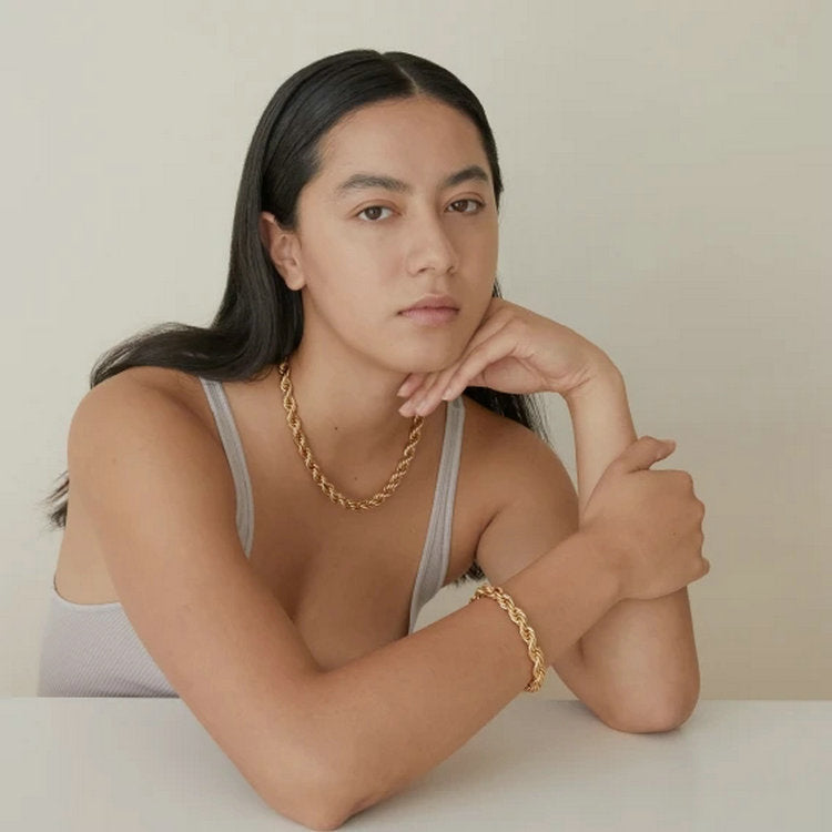 Luce Twisted Rope Chain Necklace — view 4