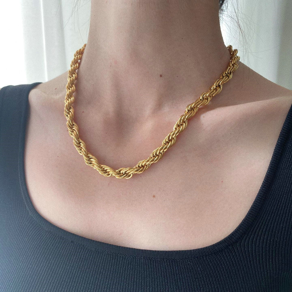 Luce Twisted Rope Chain Necklace — view 5