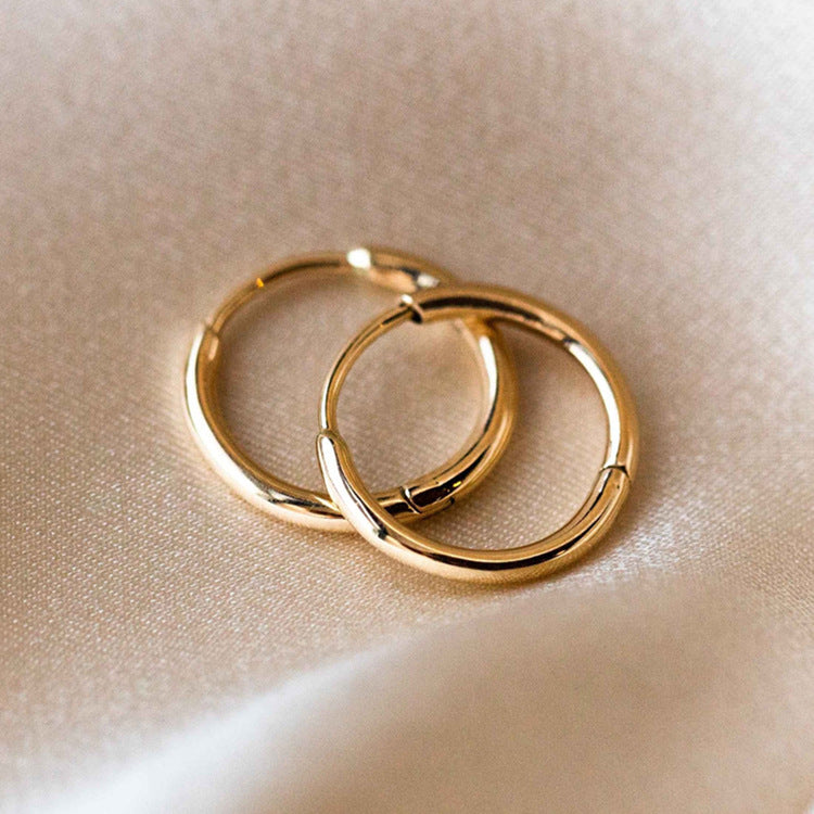 Pia Everyday Hoop Earrings — view 6
