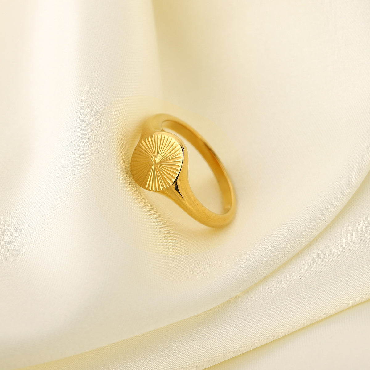 Sirio Stacking Ring — view 16