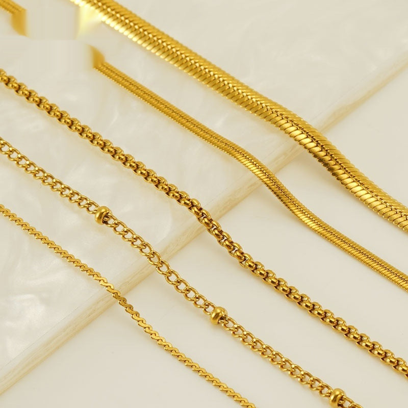 Juno Essential Chain Necklace — view 2