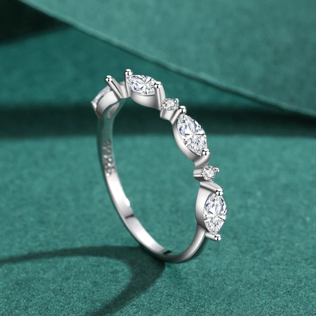 Marquise-Memoirering Bella — Ansicht 2
