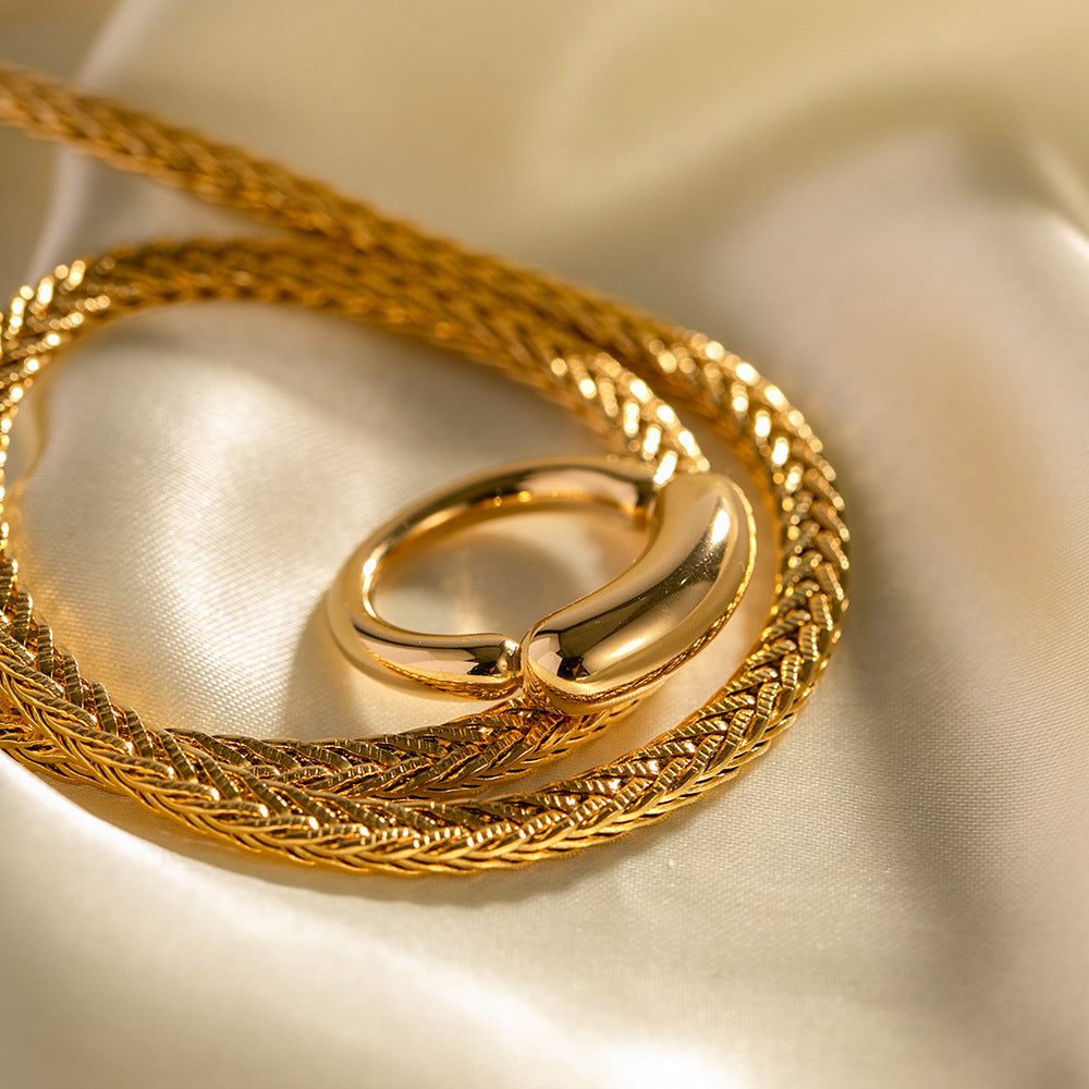 Arco Twist Ring — view 6