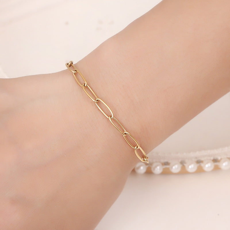 Elsa Oval Link Bracelet — view 2