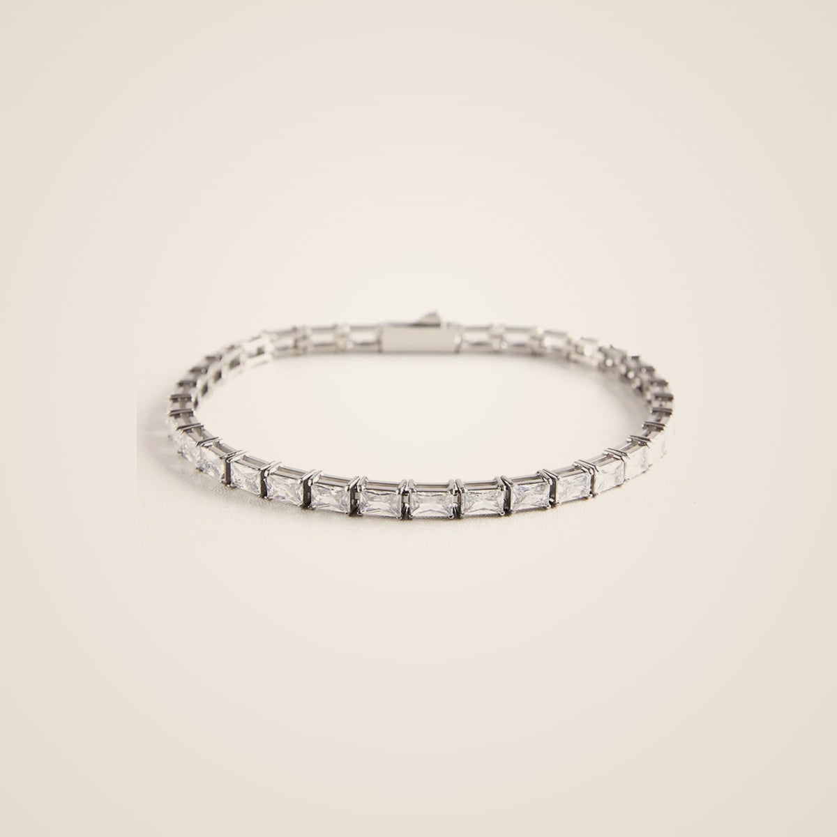 Dafne Tennis Bracelet