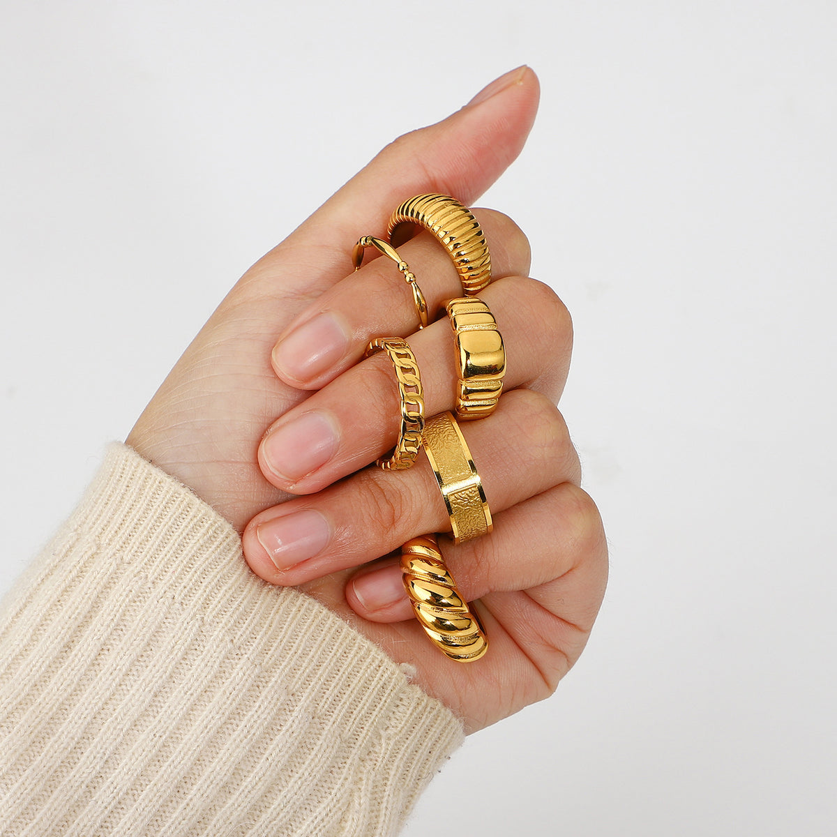 Sirio Stacking Ring — view 9