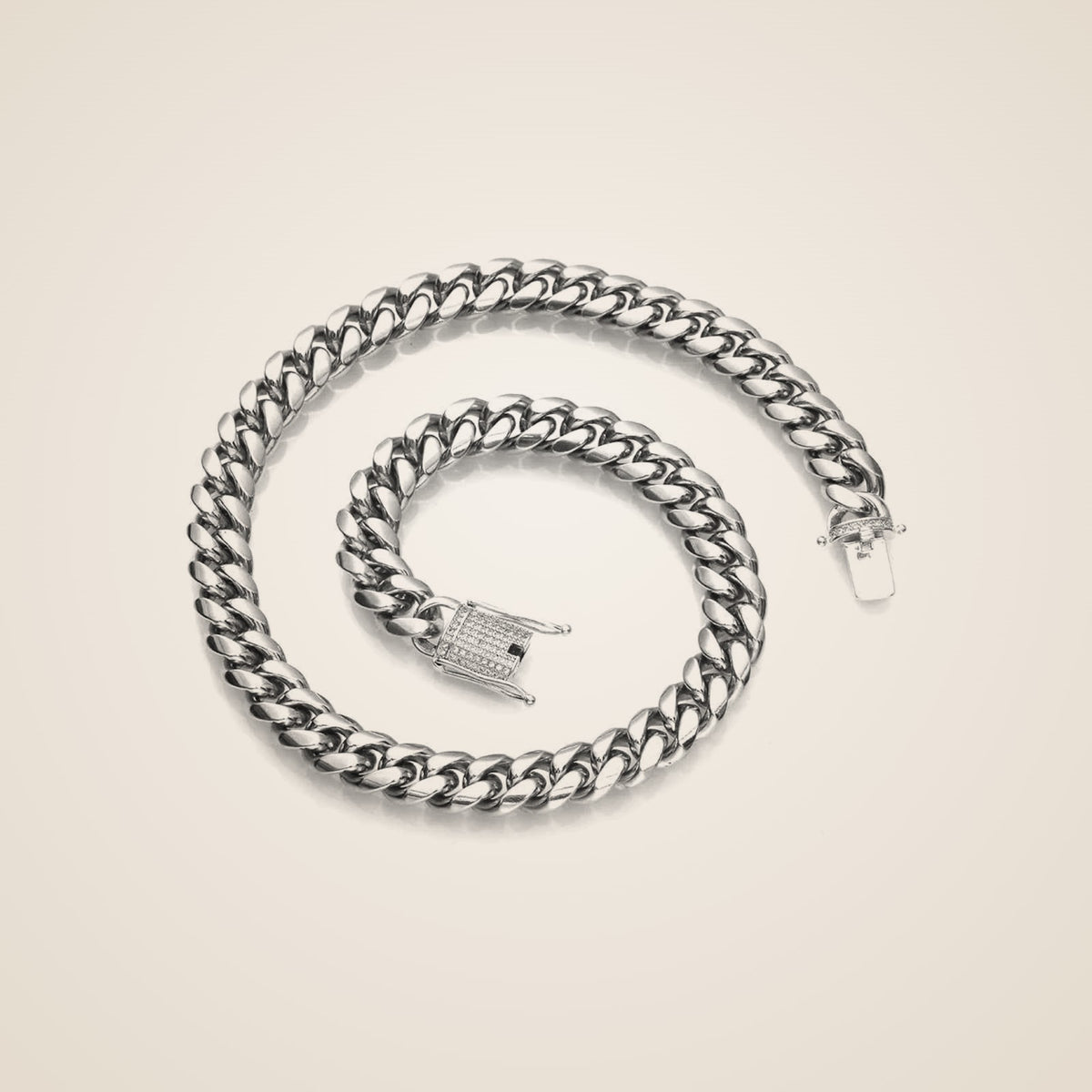 Gio Heavy Cuban Chain Necklace