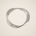 Maia Möbius Twist Ring — view 1