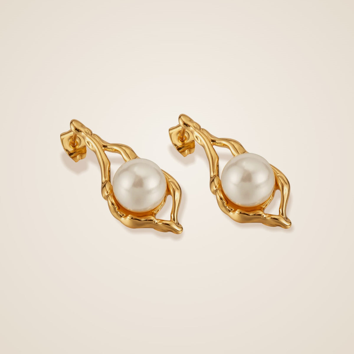 Uma Geometric Pearl Earrings